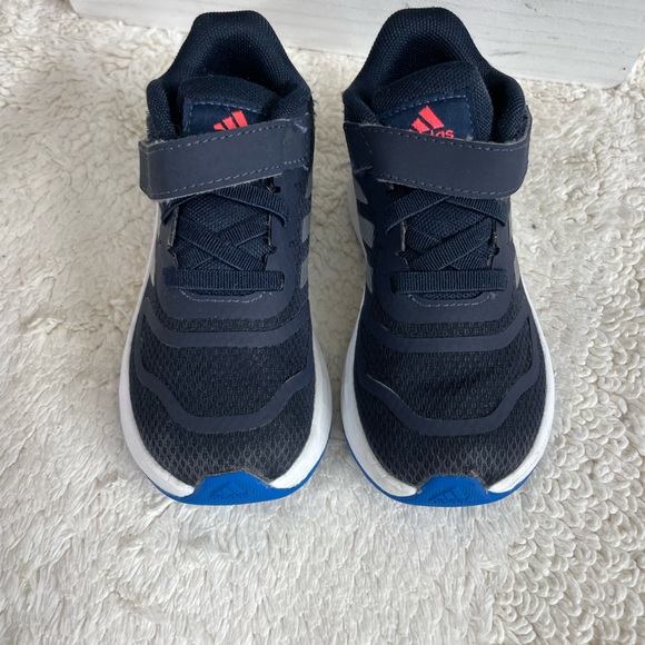 Adidas  toddler shoes size 6 - Picture 2 of 5